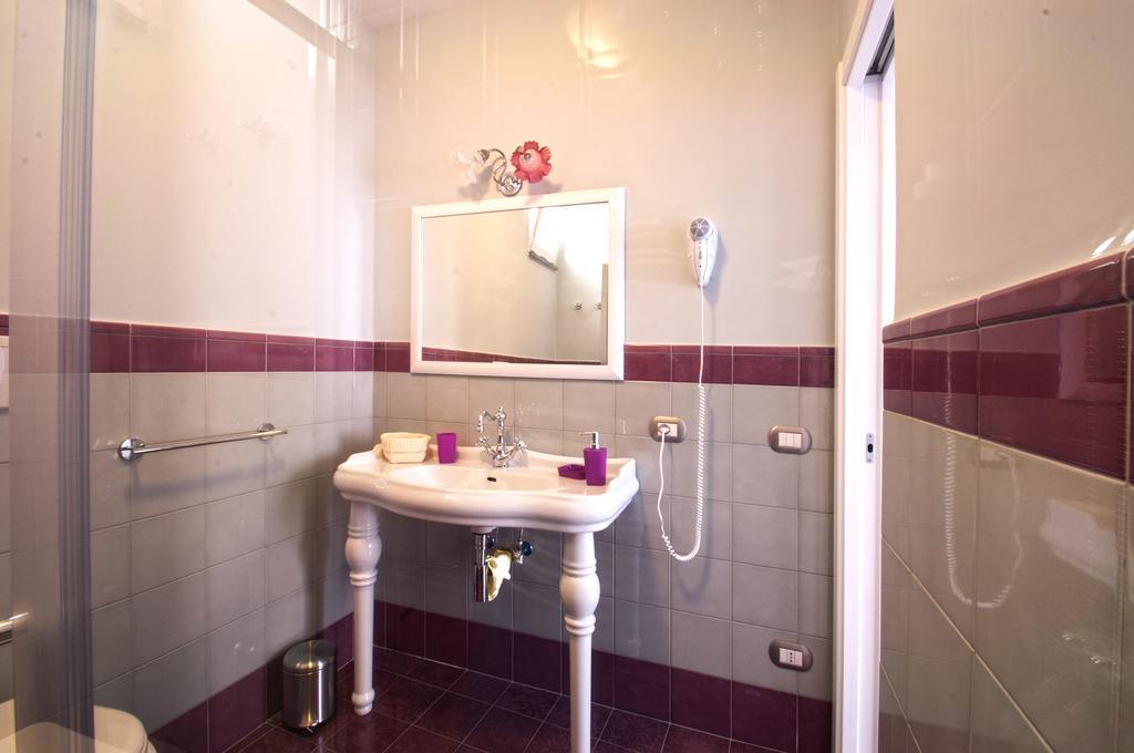 ラ カーサ デルオロロッジョ ソレント 部屋 写真